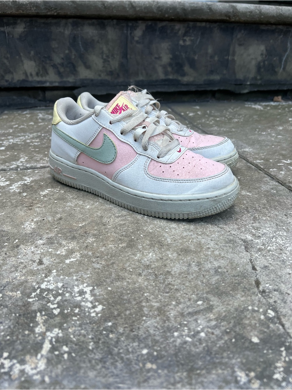 Nike Kids Pink & Mint Low-Top Sneakers